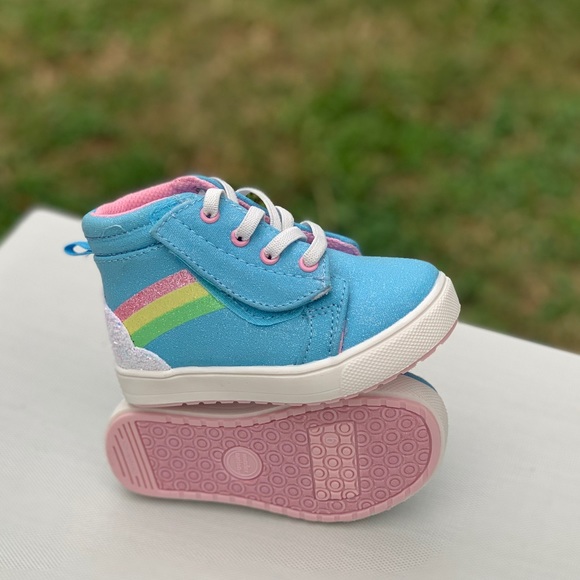 Infant Girls Rainbow High-Top Sneaker Baby Shoes - Picture 2 of 4